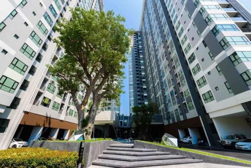 The Base Condo Pattaya Buitenkant foto